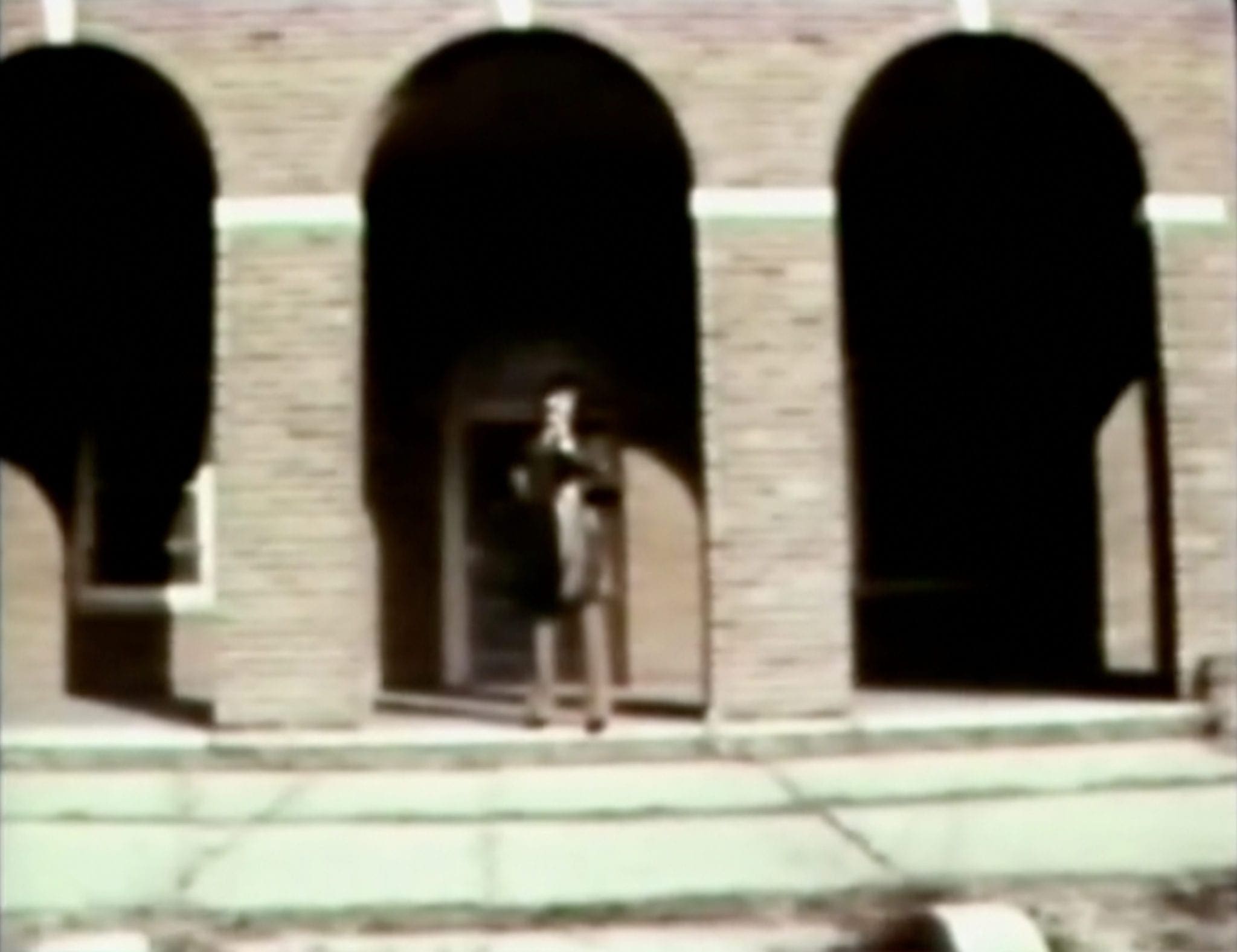 Geraldo River on the steps of Willowbrook speaking to the camera with a microphone in hand